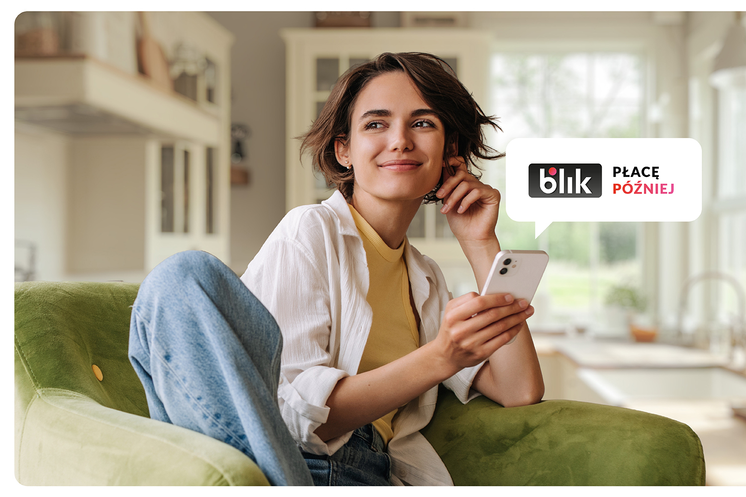 BLIK Płacę później,dziewczyna z telefonem